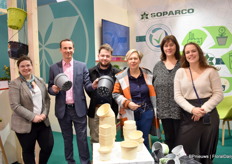 The team of Soparco presenting the new Fuji range, in the picture the 17 and 19cm heigh shape nursery containers.